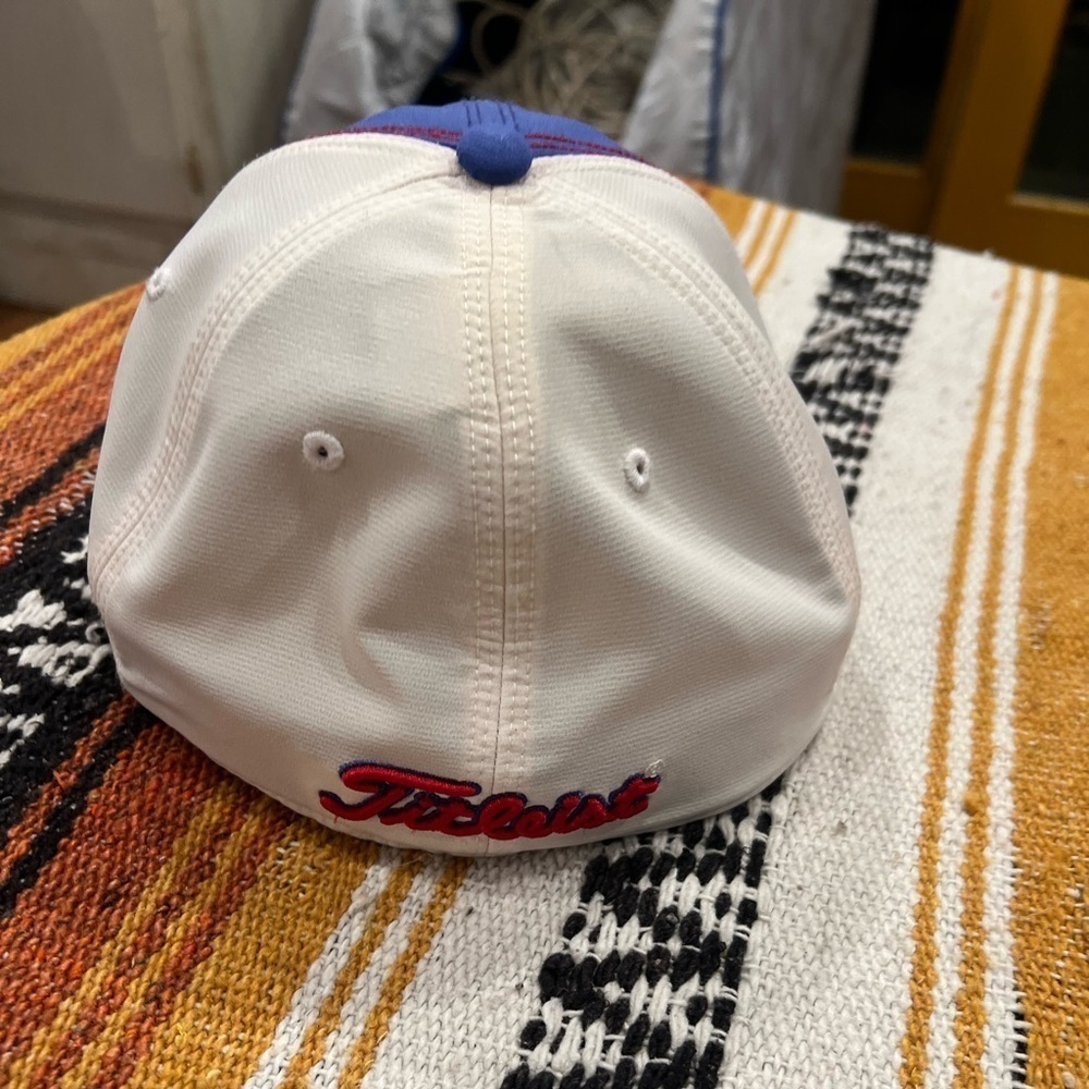 Titleist flex fit baseball cap in GUC - Picture 3 of 7